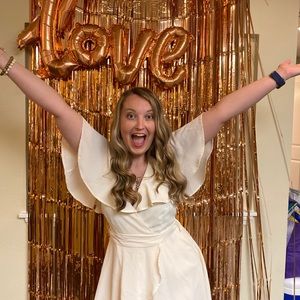 Meet your Posher, Laura